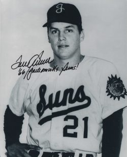 Autographed HOF'R TOM SEAVER 8x10 Jacksonville Suns Photo