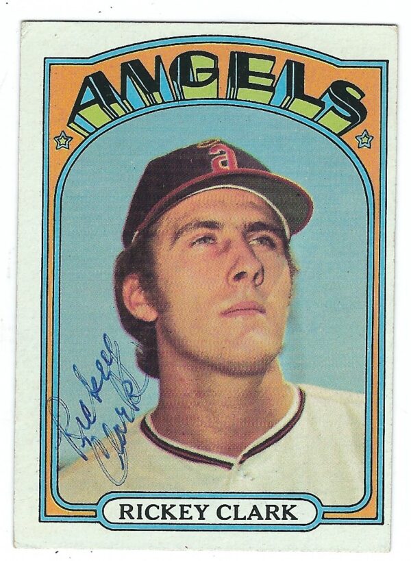 Autographed RICKEY CLARK 1972 Topps Card