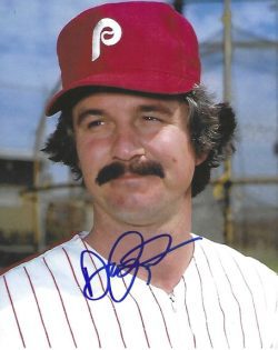 AUTOGRAPHED DAVE RADER 8x10 Philadelphia Phillies Photo