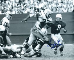 Autographed LARRY WILSON 8X10 St Louis Cardinals Photo