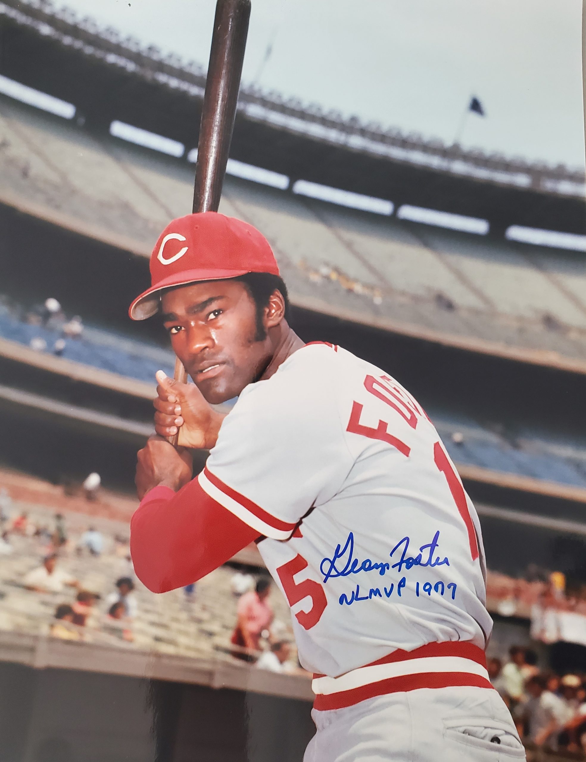 AUTOGRAPHED GEORGE FOSTER 11X14 Cincinnati Reds Photo - Main Line