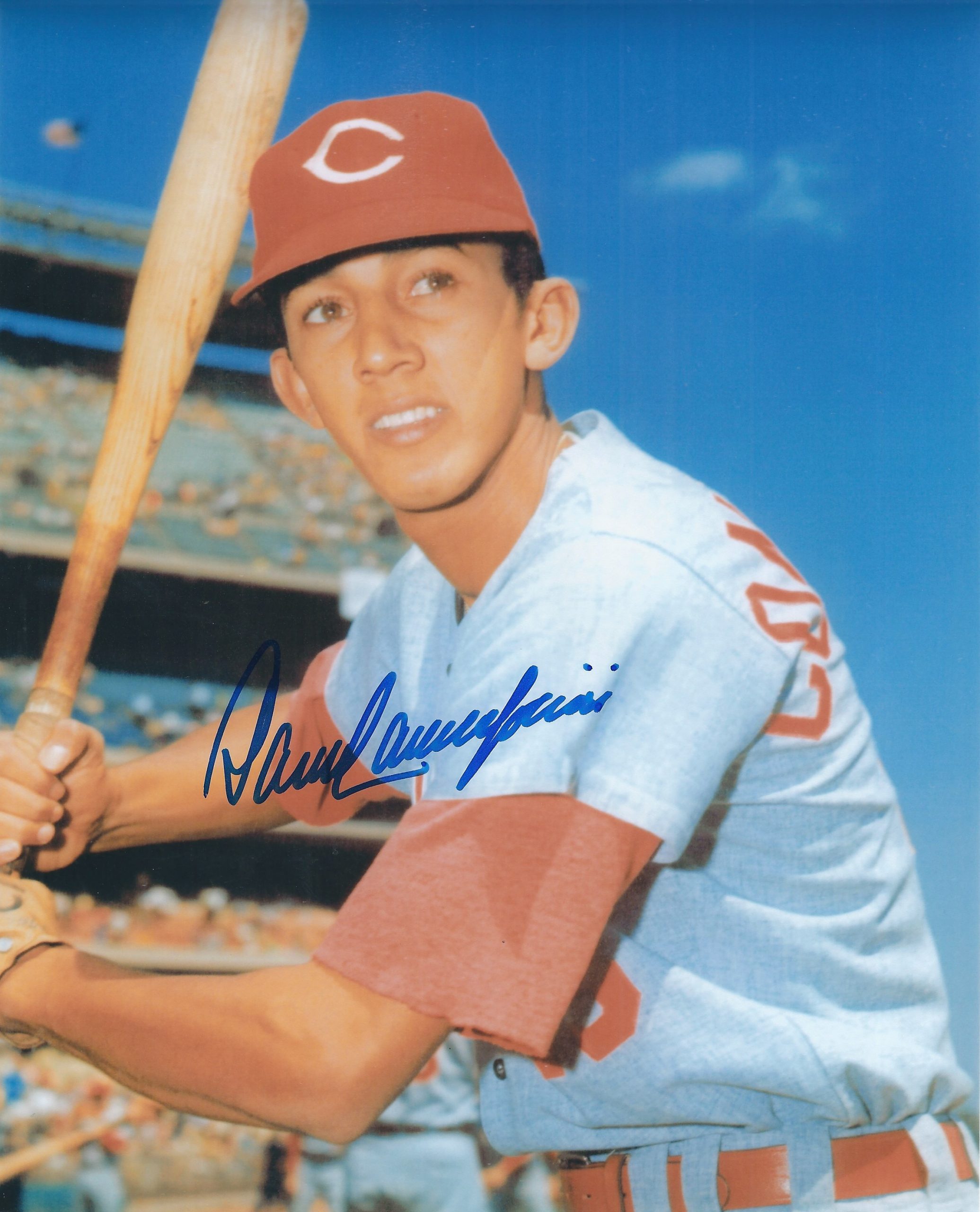 AUTOGRAPHED DAVE CONCEPCION 8x10 Cincinnati Reds Photo - Main Line