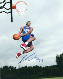 AUTOGRAPHED JERAMI GRANT 8X10 Philadelphia 76'ers photo