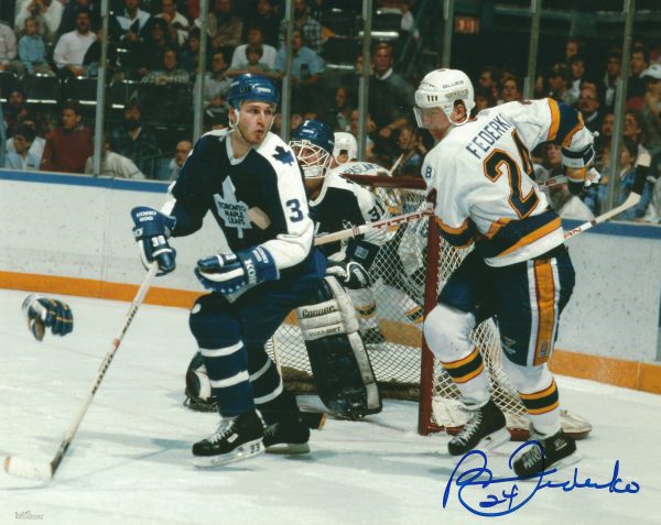 Autographed BERNIE FEDERKO 8X10 St. Louis Blues Photo