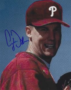 Autographed GLENN DISHMAN 8X10 Philadelphia Phillies photo