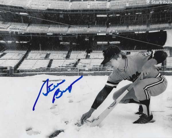 AUTOGRAPHED STEVE BRYE 8x10 Minnesota Twins photo