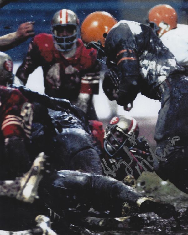 Autographed HUGH MCKINNIS 8x10 Cleveland Browns Photo