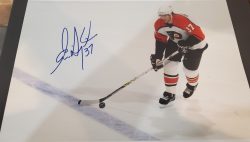 AUTOGRAPHED ERIC DESJARDINS 11X14 Philadelphia Flyers Photo