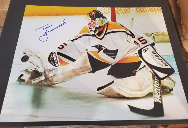 Autographed Tom Barrasso Pittsburgh Penguins 11x14 photo