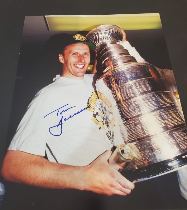 Autographed Tom Barrasso Pittsburgh Penguins 11x14 photo