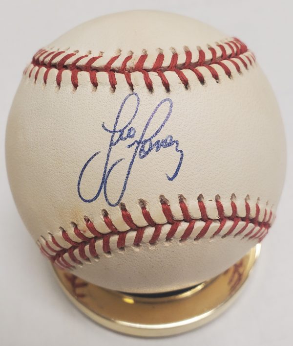 Autographed LEO GOMEZ Official American League Baseball
