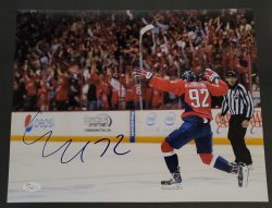 Autographed EVGENY KUZNETSOV 11X14 Washington Capitals photo JSA
