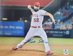 AUTOGRAPHED MATT SHOEMAKER 11X14 Los Angeles Angels Photo