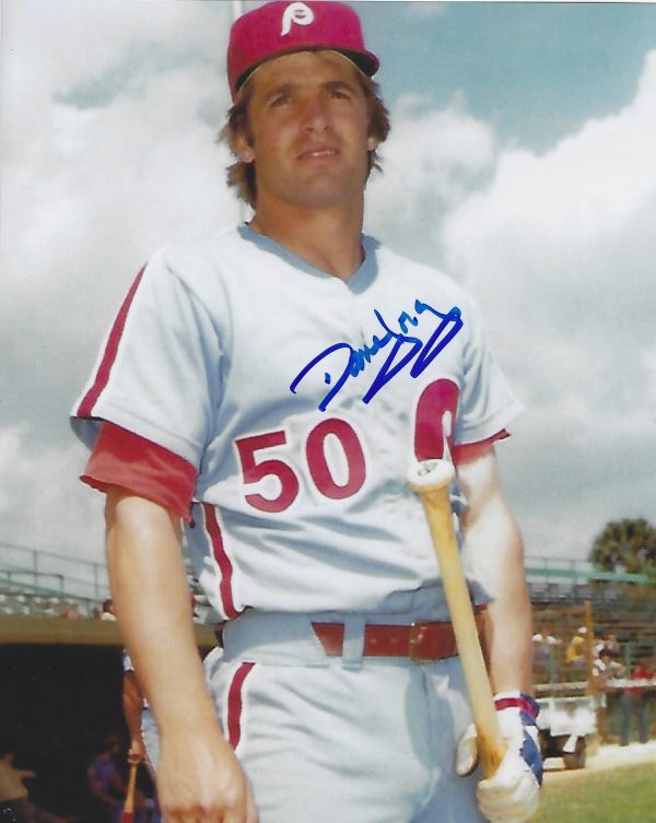 AUTOGRAPHED  DANE IORG  8x10 Philadelphia Phillies Photo