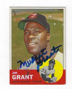 Autographed JIM MUDCAT GRANT Cleveland Indians 1963 Topps Card