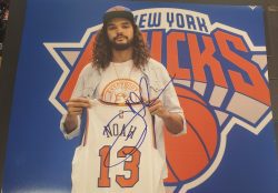 AUTOGRAPHED JOAKIM NOAH 11x14 New York Knicks photo