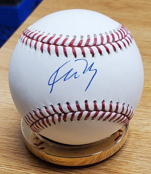 Autographed KIM NG Official Major League Baseball