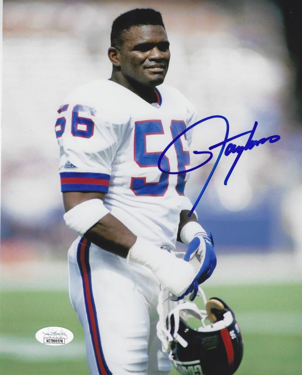 Autographed Lawrence Taylor New York Giants 8x10 Photo JSA