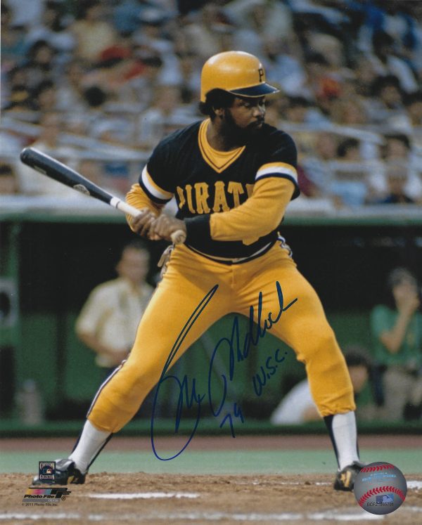 AUTOGRAPHED BILL MADLOCK 8x10 Pittsburgh Pirates Photo