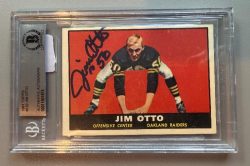 Autographed 1961 Topps Jim Otto Oakland Raiders Rookie Card #182 Beckett BAS Slabbed Autograph