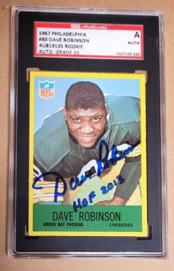 Autographed Dave Robinson Green Bay Packers 1967 Philadelphia Gum Rookie Card #80 SGC Slabbed