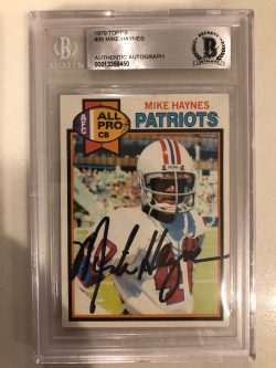 Autographed 1979 Topps Mike Haynes New England Patriots  Card #35 BA Beckett Slabbed