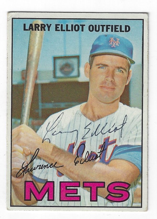 Autographed LARRY ELLIOTT 1967 Topps Card