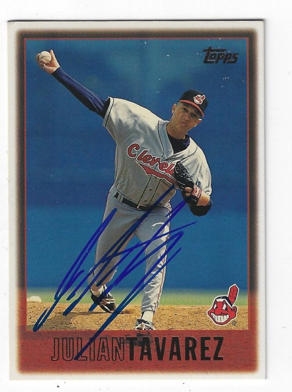Autographed JULIAN TAVAREZ 1997 Topps Card