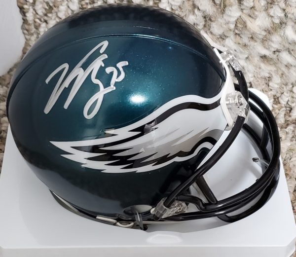 Autographed VINNY CURRY Philadelphia Eagles Mini Helmet