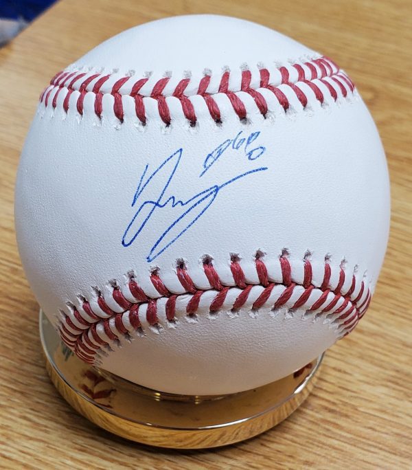 Autographed HOY JUN PARK Rawlings Official Major League Baseball