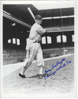 AUTOGRAPHED GUY CURTRIGHT 8X10 Chicago White Sox Photo