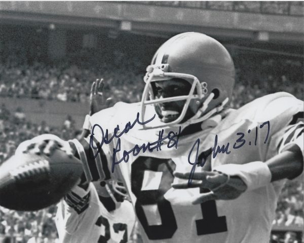 Autographed OSCAR ROAN 8X10 Cleveland Browns Photo