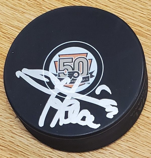 Autographed DERIAN HATCHER Philadelphia Flyers 50th Anniversary Hockey Puck