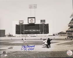 Autographed JIM BUNNING 11 X 14 Philadelphia Phillies photo