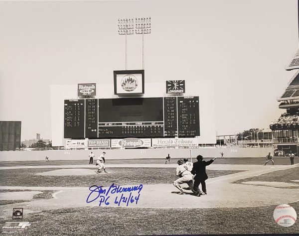Autographed JIM BUNNING 11 X 14 Philadelphia Phillies photo