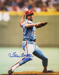 Autographed STEVE CARLTON HOF 94 11X14 Philadelphia Phillies photo