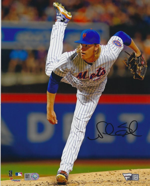 Autographed Noah Syndergaard New York Mets 8x10 Photo Fanatics COA