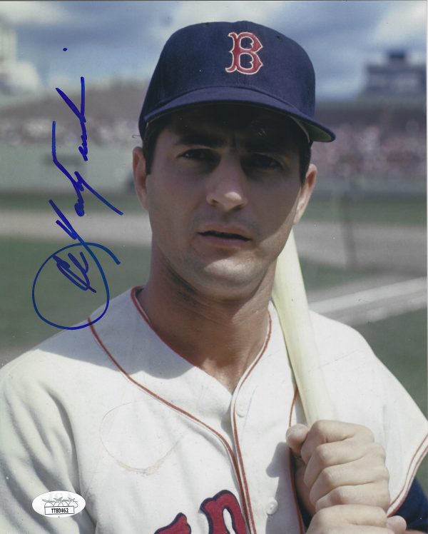 Autographed CARL YASTRZEMSKI 8X10 Boston Red Sox  JSA COA