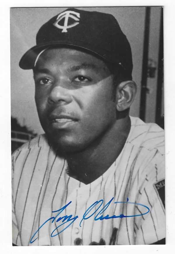 Autographed TONY OLIVA Minnesota Twins BxW Rowe Post Card