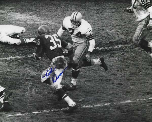 Autographed TED DEAN  8X10 Philadelphia Eagles Photo