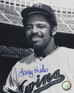 AUTOGRAPHED LARRY HISLE 8X10 Minnesota Twins photo
