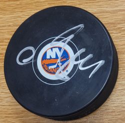AUTOGRAPHED MIKHAIL GRABOVSKI New York Islanders Hockey Puck