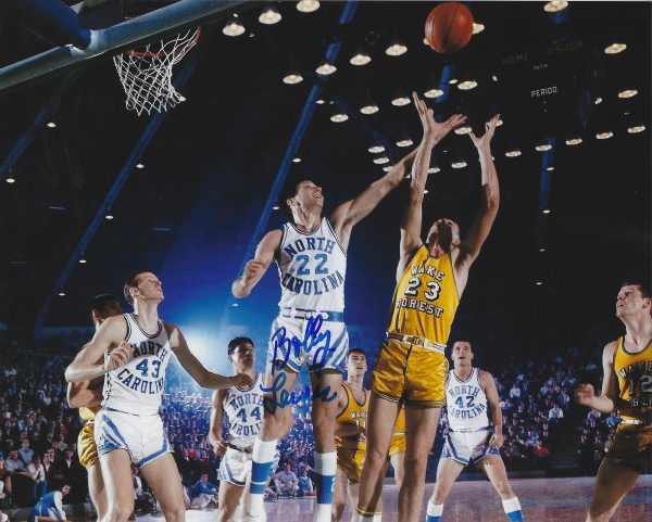 Autographed BOBBY LEWIS 8X10 UNC Tar Heel Photo