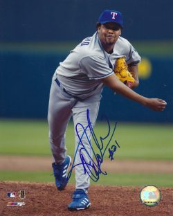 AUTOGRAPHED FRANCISCO CORDERO 8X10 Texas Rangers Photo