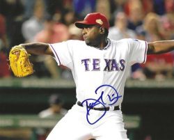 AUTOGRAPHED DARREN OLIVER 8X10 Texas Rangers Photo
