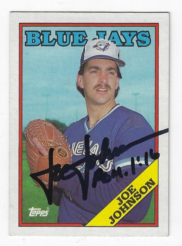 Autographed JOE JOHNSON Toronto Blue Jays 1988 Topps card