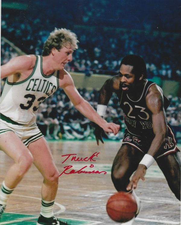 Autographed Truck Robinson New York Knicks 8x10 Photo