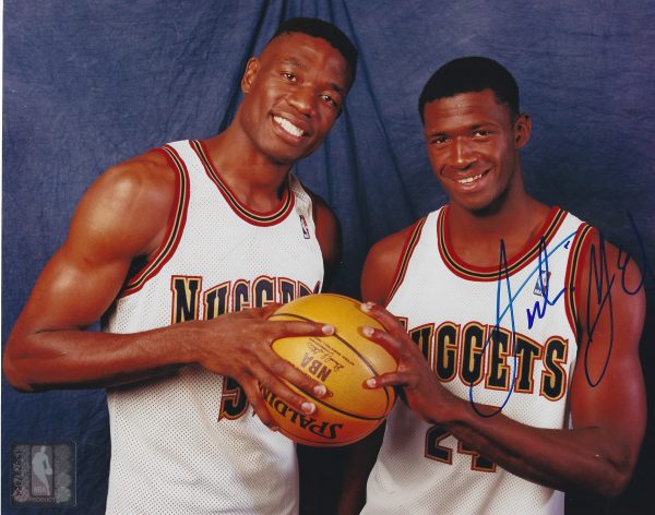 AUTOGRAPHED ANTONIO MCDYESS 8x10 Denver Nuggets Photo