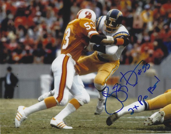 Autographed  HUGH GREEN "2x Pro Bowl" 8X10 Tampa Bay Buccaneers photo