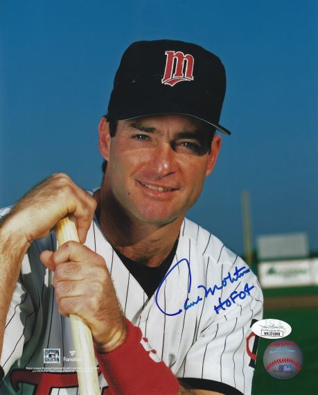 Autographed PAUL MOLITOR HOF 04 8x10 Minnesota Twins Photo - Main Line  Autographs